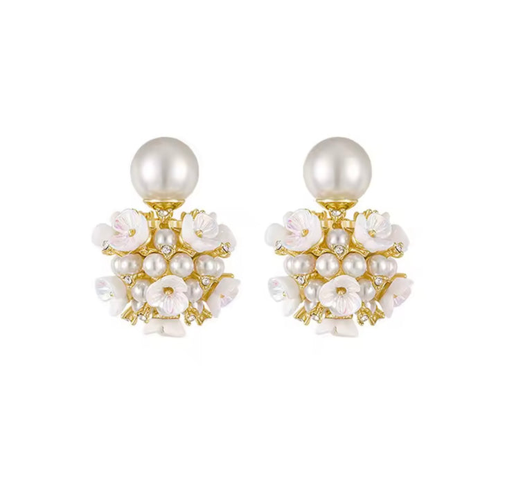 Floral Pearl Elegance Earrings